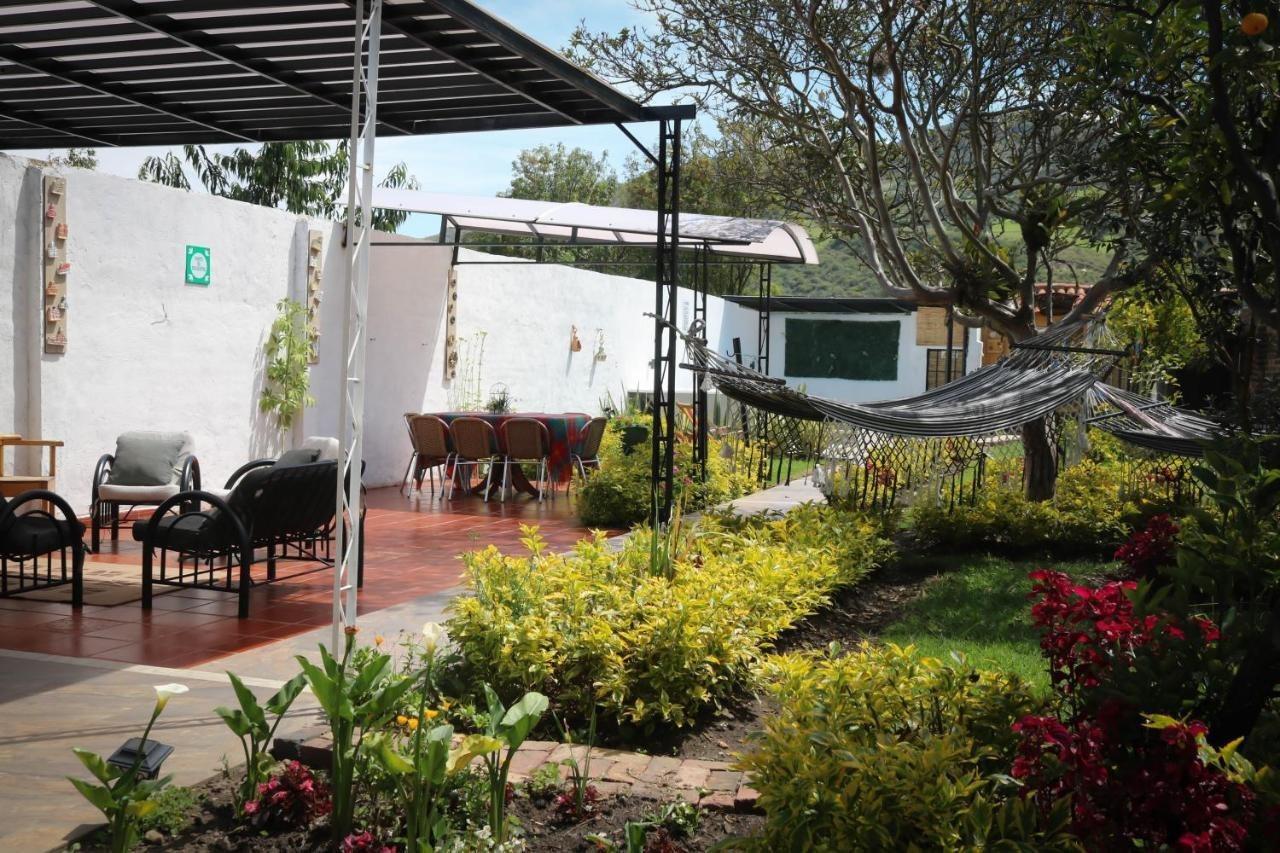 La Huerta Hotel Jiguales Exteriör bild